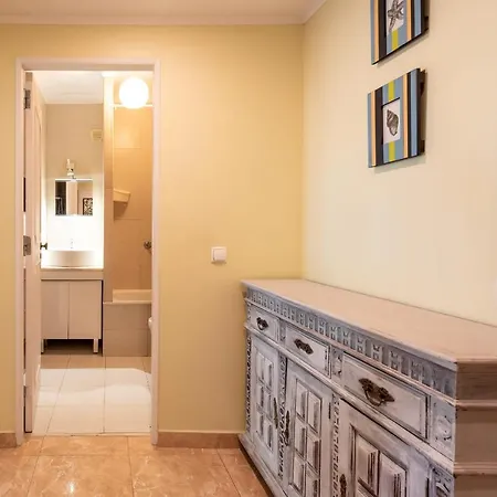 Апартаменты Guestready - Caparica Seaflowers II *